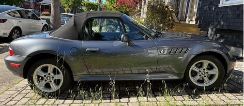 2001 BMW Z3 2.5i Roadster