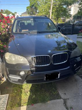 Photo 3 of 5 of 2011 BMW X5 xDrive35i