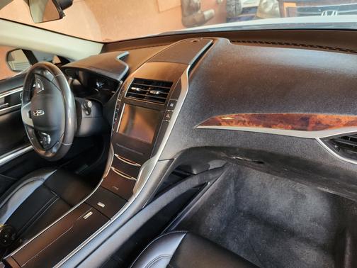 2016 Lincoln MKZ Hybrid Base