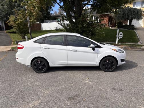 White 2018 Ford Fiesta S