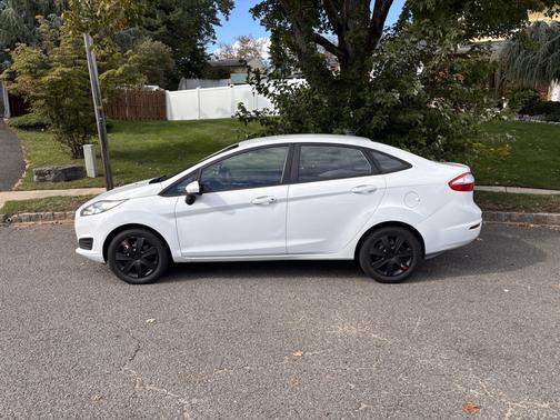 White 2018 Ford Fiesta S