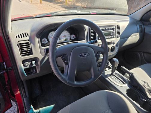 2006 Ford Escape XLT