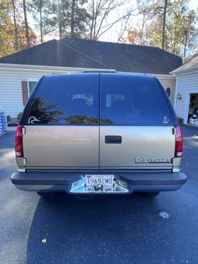 Gray 1999 Chevrolet Tahoe Base