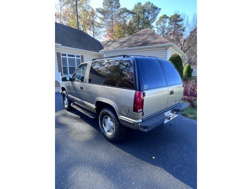 Gray 1999 Chevrolet Tahoe Base