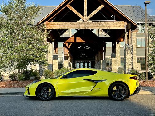 2023 Chevrolet Corvette Z06 w/3LZ