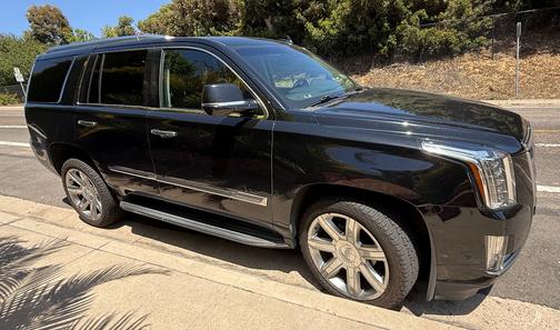 2018 Cadillac Escalade Luxury