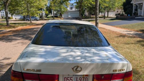 1997 Lexus ES 300 Base