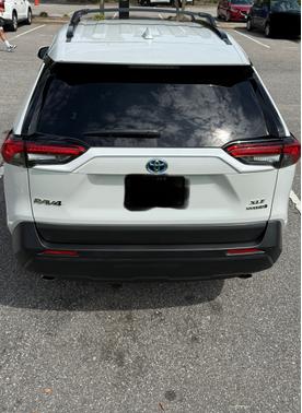 2023 Toyota RAV4 Hybrid XLE Premium