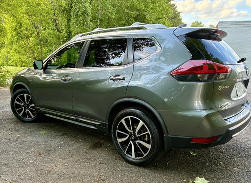 2018 Nissan Rogue SL