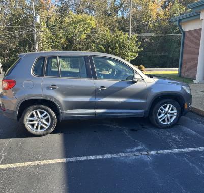 2011 Volkswagen Tiguan SE