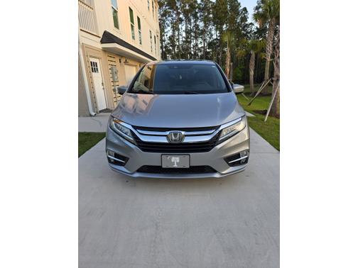 Silver 2019 Honda Odyssey Elite