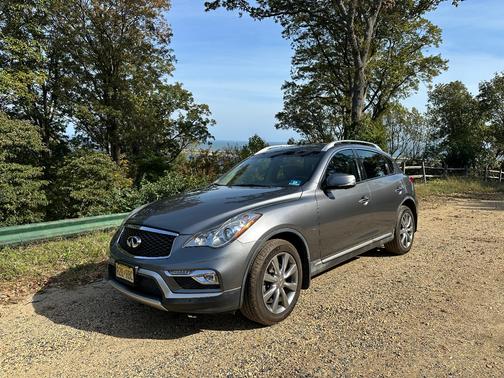2017 INFINITI QX50 Base