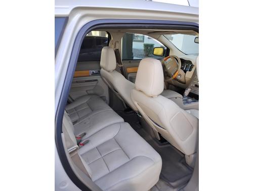 2007 Lincoln MKX Base