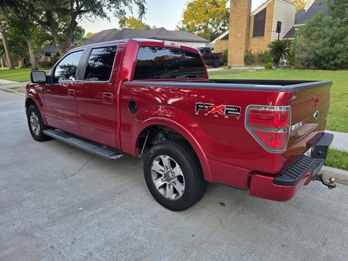 2010 Ford F-150 XLT SuperCrew