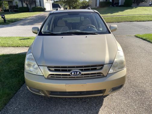 2008 Kia Sedona LX