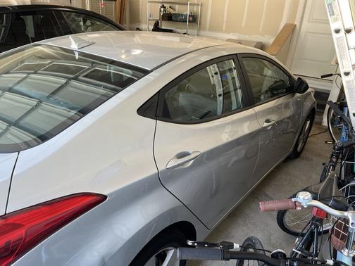 Gray 2011 Hyundai ELANTRA GLS