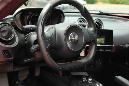 2018 Alfa Romeo 4C Spider Base
