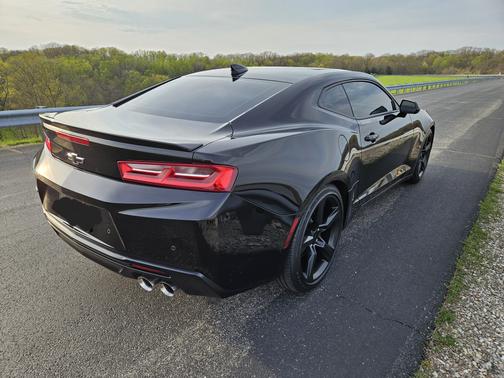 2017 Chevrolet Camaro 2LT