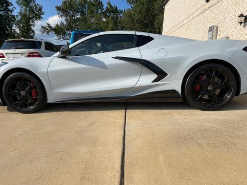2020 Chevrolet Corvette Stingray w/3LT