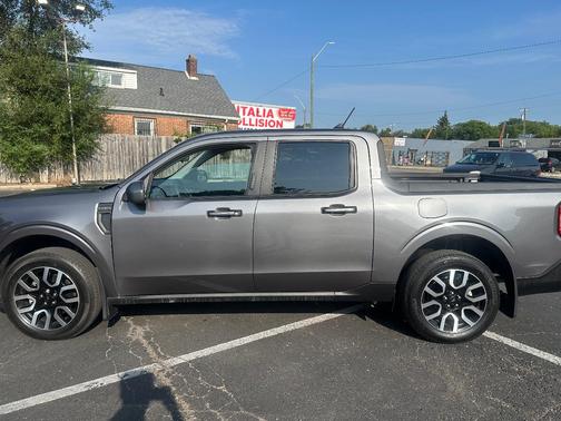 Gray 2023 Ford Maverick Lariat