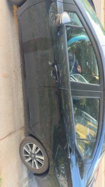 Black 2021 Nissan Versa 1.6 SV