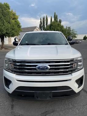 White 2019 Ford Expedition XL