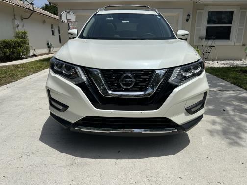 2020 Nissan Rogue SL
