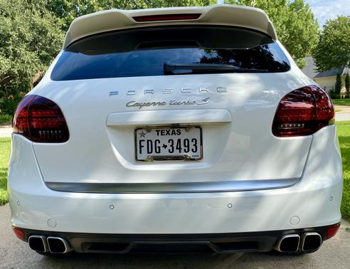 2014 Porsche Cayenne Cayenne Turbo S