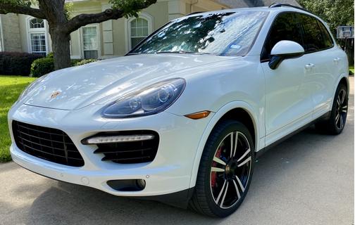 2014 Porsche Cayenne Cayenne Turbo S