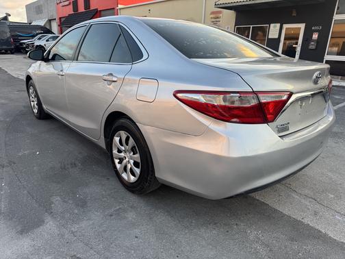 2015 Toyota Camry LE