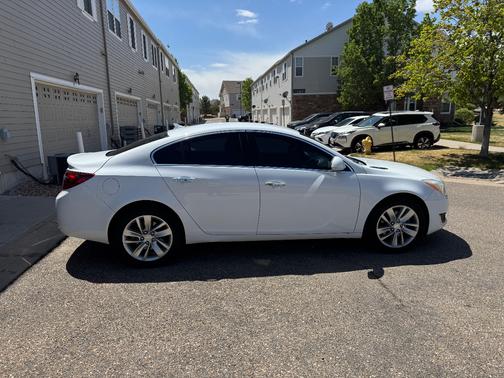White 2014 Buick Regal Turbo Premium I