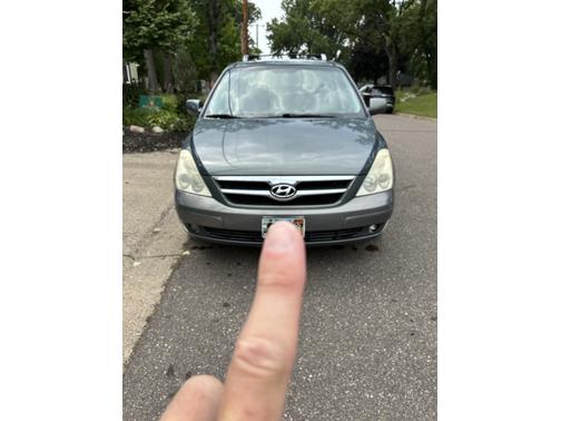 2007 Hyundai Entourage Limited