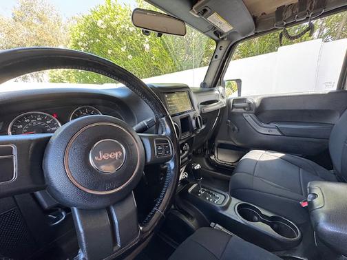 2013 Jeep Wrangler Sport