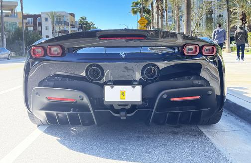 2022 Ferrari SF90 Spider Base