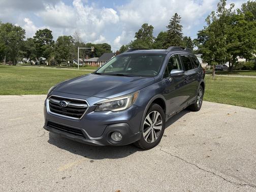 Blue 2018 Subaru Outback 2.5i Limited