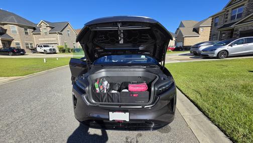 Gray 2026 Lucid Gravity Grand Touring