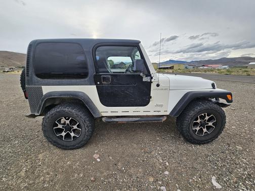 1998 Jeep Wrangler SE