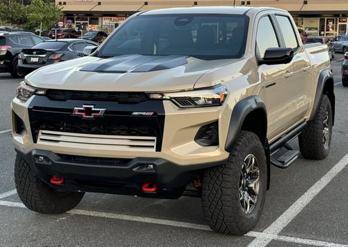 2024 Chevrolet Colorado ZR2