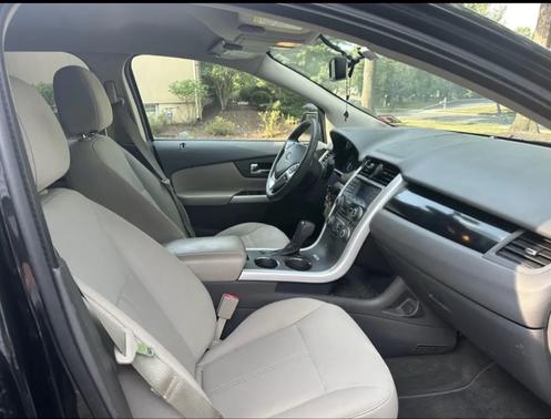 2013 Ford Edge SE