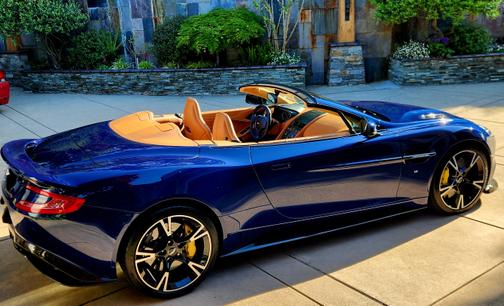 2018 Aston Martin Vanquish Volante S