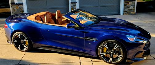 2018 Aston Martin Vanquish Volante S