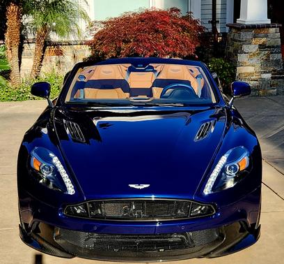 2018 Aston Martin Vanquish Volante S