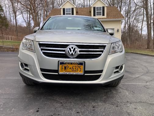 2011 Volkswagen Tiguan S