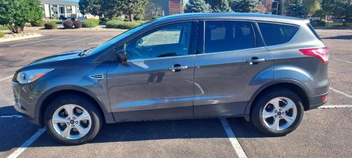 Gray 2016 Ford Escape SE