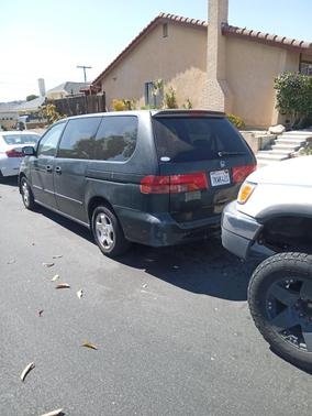 Green 2000 Honda Odyssey LX