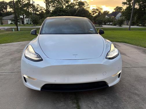 White 2020 Tesla Model Y Long Range