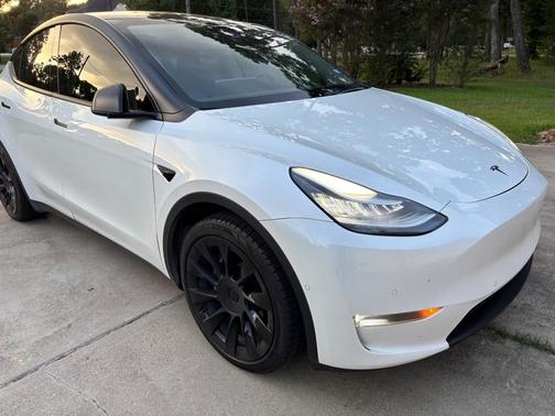 White 2020 Tesla Model Y Long Range