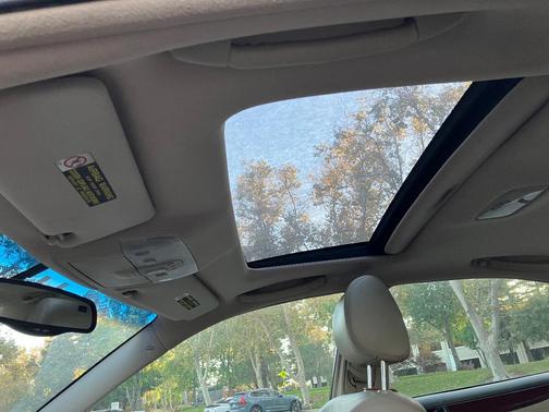 Red 2004 Lexus ES 330 Base