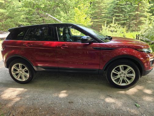 2018 Land Rover Range Rover Evoque SE Premium