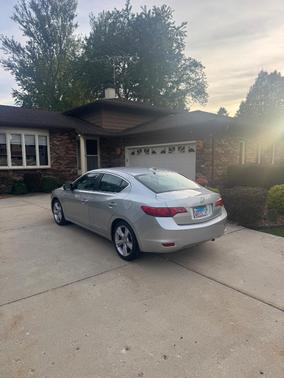 Silver 2014 Acura ILX 2.0L
